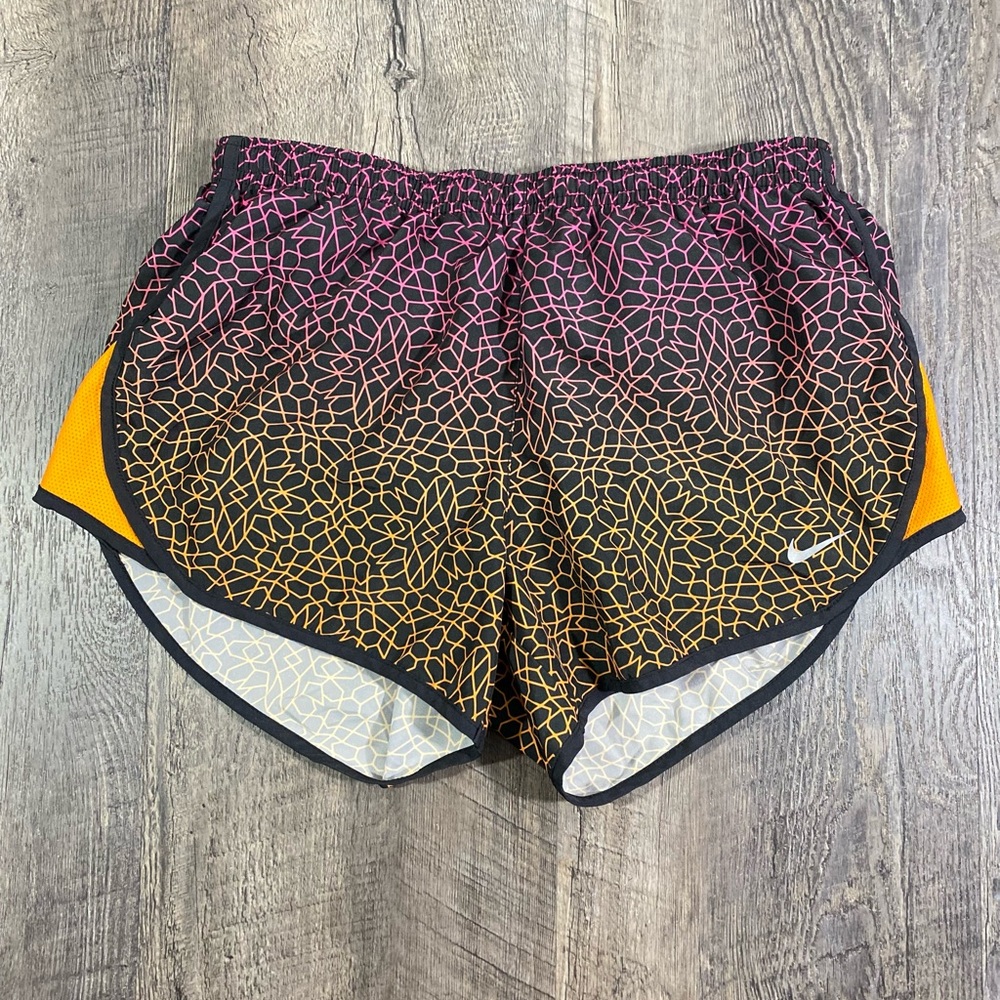 NIKE Athletic Shorts